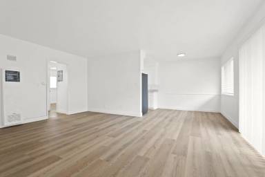 Main picture of 343 Palos Verdes Blvd