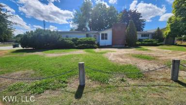 Main picture of 14220 E Valleyway Ave