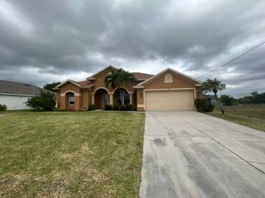 Main picture of 2117 NW 14th Ter