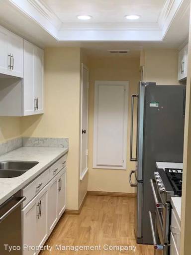 Main picture of Camelot in Eastlake
