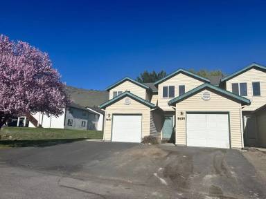 Main picture of 5481 Glenridge Way