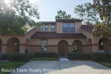 Main picture of 332 Redwood Ln
