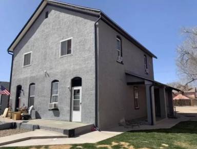Main picture of 1431 E Evans Ave