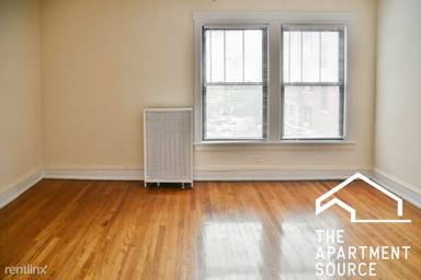 Main picture of 512-20 W Cornelia Ave