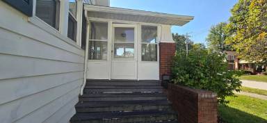 Main picture of 544 S McClellan St