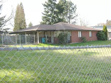 Main picture of 4720 NE 109th Ave