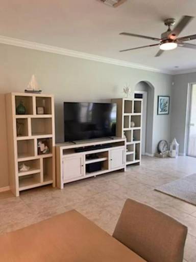 Main picture of 14075 Mirror Ct