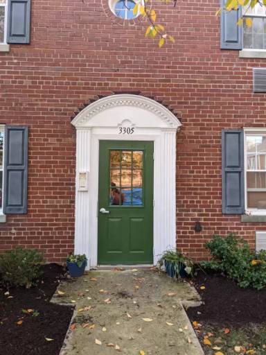 Main picture of 3305 Commonwealth Ave