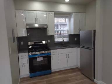 Main picture of 1621 12th Ave