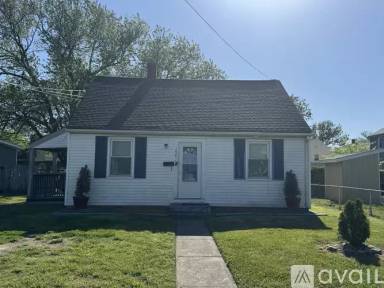 Main picture of 1625 Wickham Ave