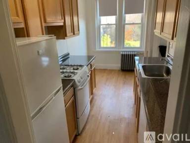 Main picture of 231 Park Dr