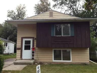 Main picture of 3520 Pitkin Ave