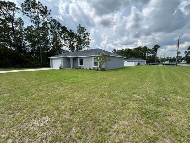 Main picture of 4365 SW 151st St