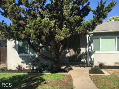 Main picture of 1405 Bronson Ave