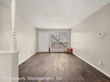 Main picture of Holly Place