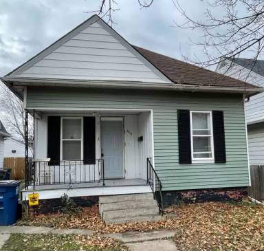 Main picture of 640 Church St