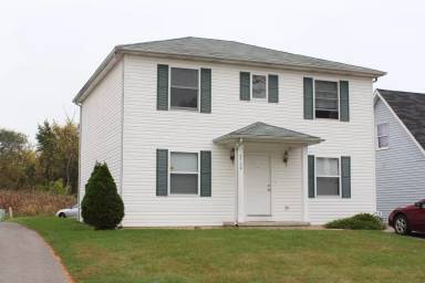 Main picture of 3703 Willow Run Dr