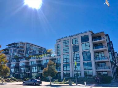 Main picture of Radiance at Mission Bay