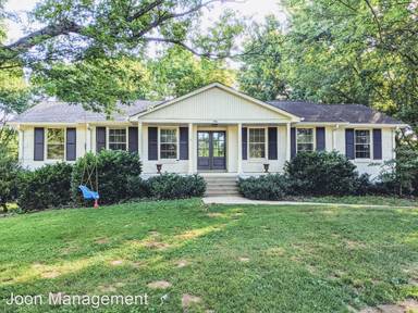 Main picture of 746 Harpeth Knoll Rd
