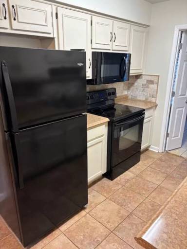 Main picture of 3 Abbey Ct