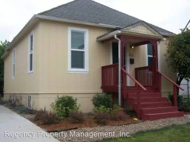 Main picture of 8322 SE Alder St