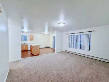 Main picture of 9033 Dewberry St