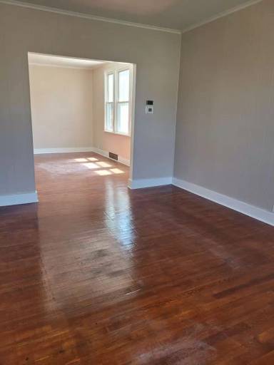 Main picture of 149 Roswell Ave