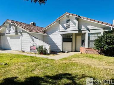 Main picture of 42933 Guyman Ave