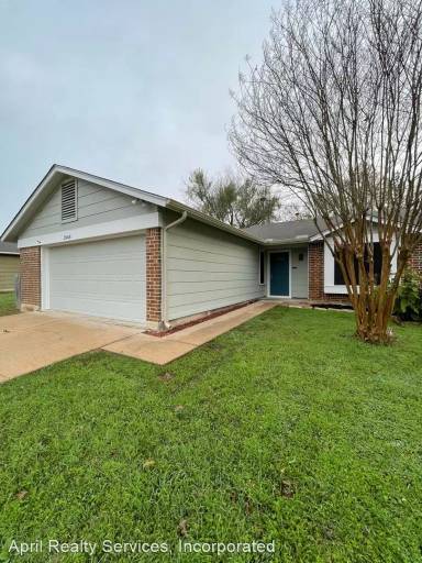 Main picture of 2665 Piping Rock Trl