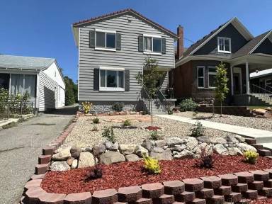 Main picture of 467 E 5th Ave