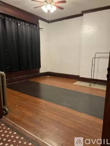 Main picture of 731 Market St