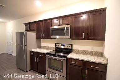 Main picture of 1491 Saratoga Road