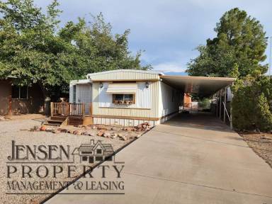 Main picture of 1980 W 1575 N