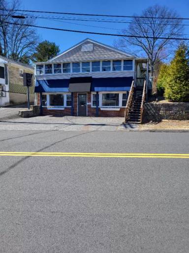 Main picture of 593 Tunxis Hill Rd