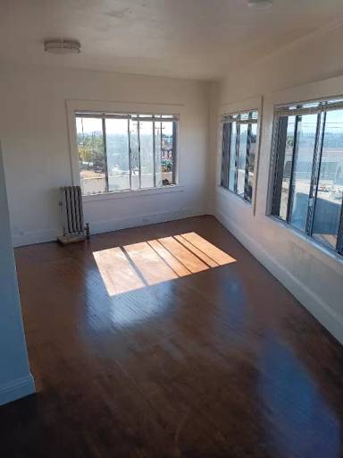 Main picture of 3518 Foothill Blvd