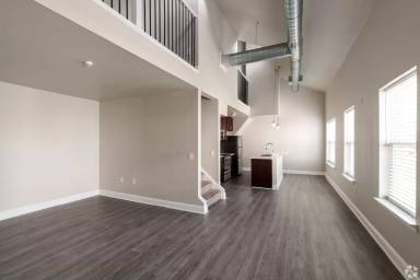 Main picture of 200 5th Avenue Apartments