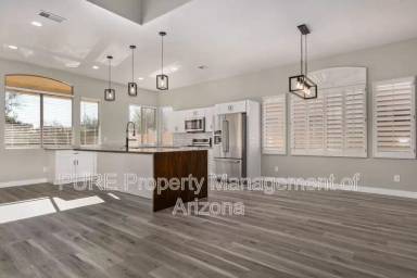 Main picture of 22215 N 49th St