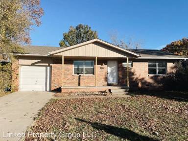 Main picture of 307 S 101st East Ave