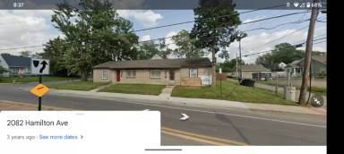 Main picture of 2082 Hamilton Ave