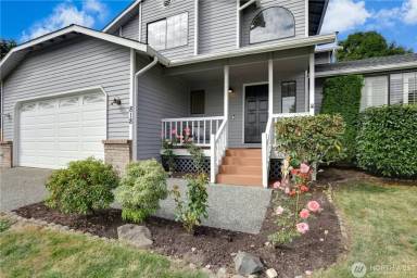 Main picture of 818 150th St SW