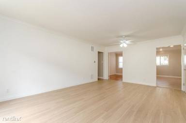 Main picture of 10554 National Blvd