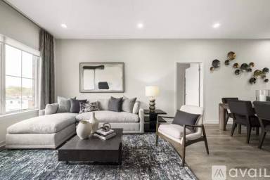 Main picture of 8 River Rd