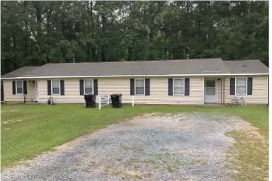 Main picture of 131 Westchester Dr
