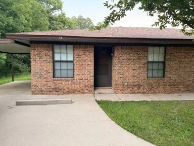 Main picture of 207 Turner Ave
