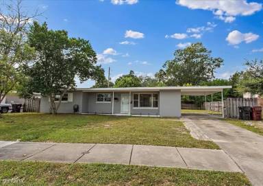 Main picture of 704 S Alder Ave