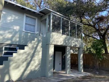 Main picture of 962 19th Ave S