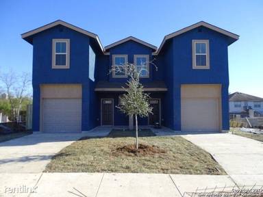 Main picture of Toepperwein Bluff Enclave