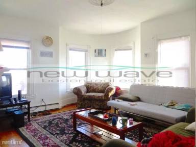 Main picture of 129 Saint Alphonsus St
