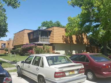 Main picture of 194 Moonstone Ct