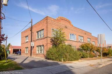 Main picture of 2 Adams Avenue - 109